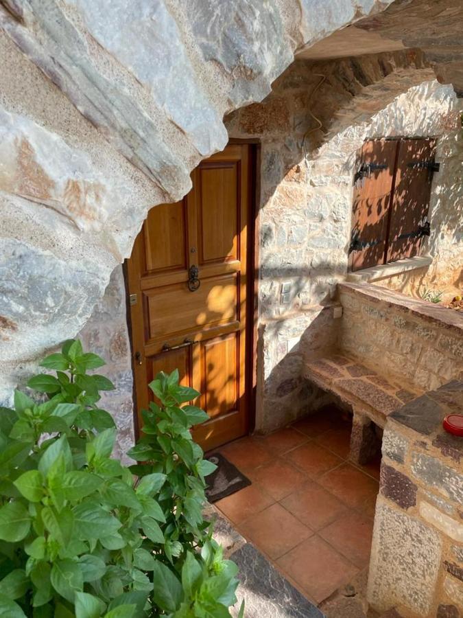 Find Your Peace In A Traditional Country House!! Láyia Exterior foto