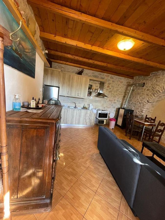Find Your Peace In A Traditional Country House!! Láyia Exterior foto