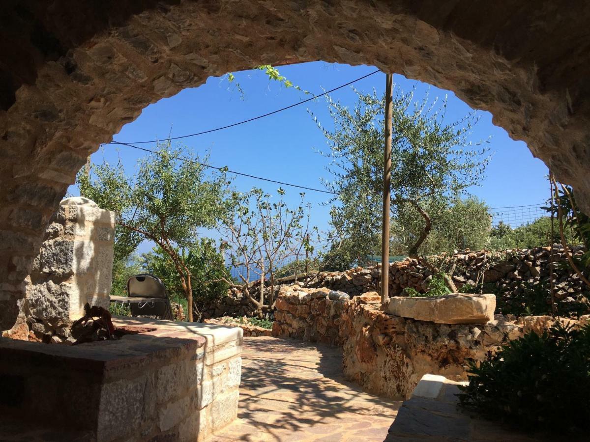 Find Your Peace In A Traditional Country House!! Láyia Exterior foto